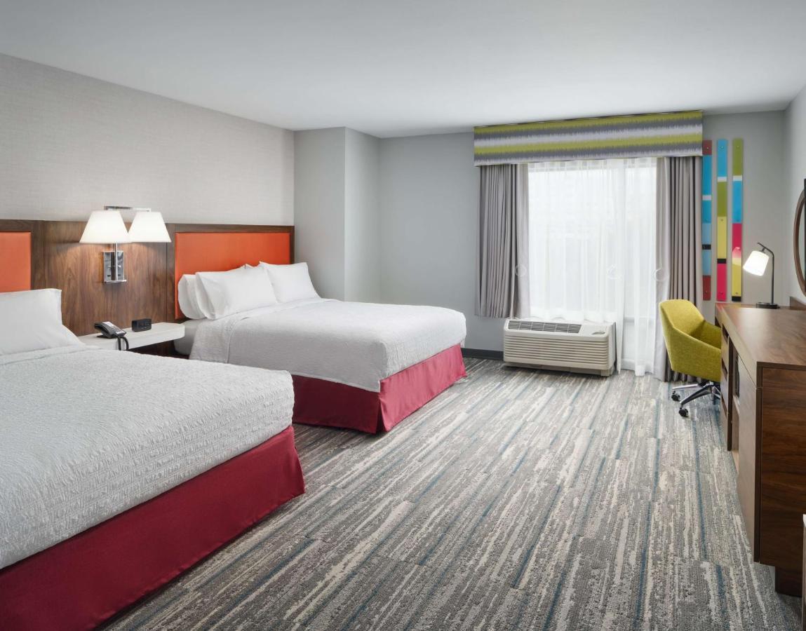 Hampton Downtown Hotel 3*